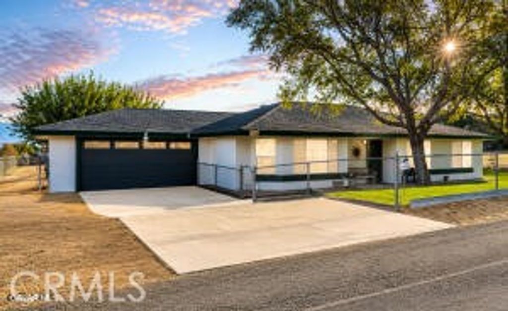 Image 1 of property listing at 16416 Rawhide, Palmdale, CA 93591