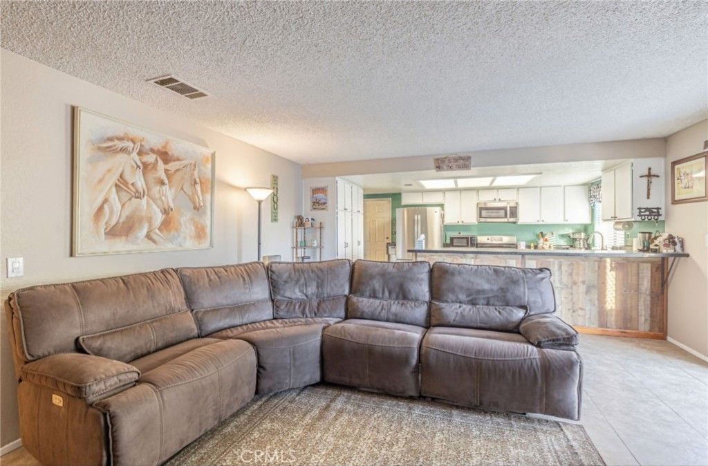 Image 12 of property listing at 16416 Rawhide, Palmdale, CA 93591