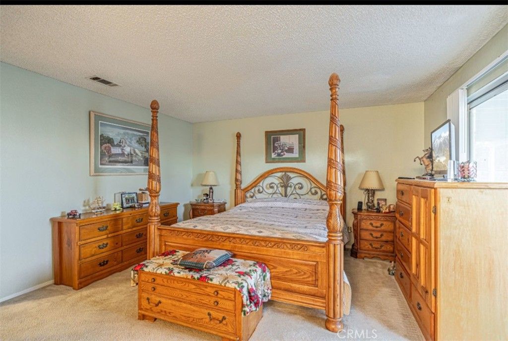 Image 15 of property listing at 16416 Rawhide, Palmdale, CA 93591