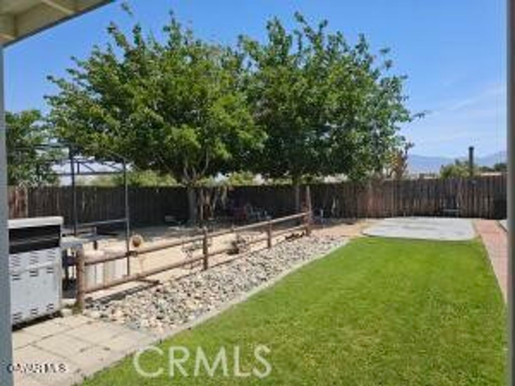 Image 23 of property listing at 16416 Rawhide, Palmdale, CA 93591