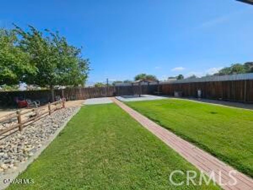 Image 24 of property listing at 16416 Rawhide, Palmdale, CA 93591