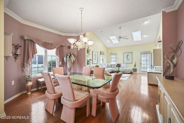 25 Wellfleet Street, Monroe, NJ 08831