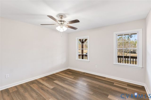 4702 Edrie Dr, Sutherland, VA 23885