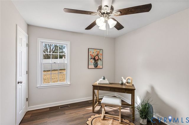 4702 Edrie Dr, Sutherland, VA 23885