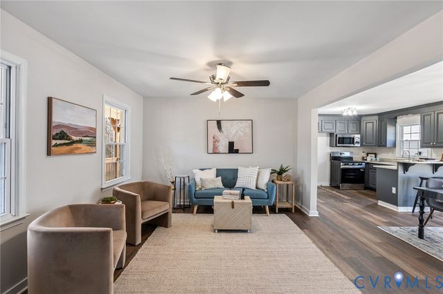 4702 Edrie Dr, Sutherland, VA 23885