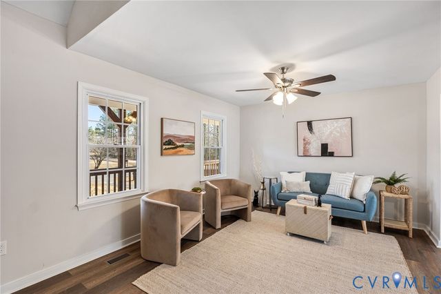 4702 Edrie Dr, Sutherland, VA 23885