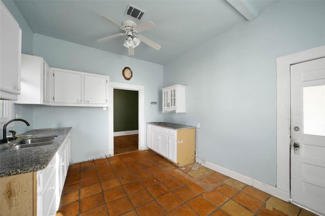 207 Northwood Street, Houston, TX 77009