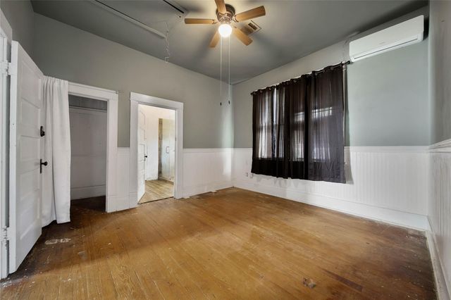 207 Northwood Street, Houston, TX 77009