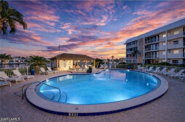 3000 Gulf Shore BLVD N 212, Naples, FL 34103