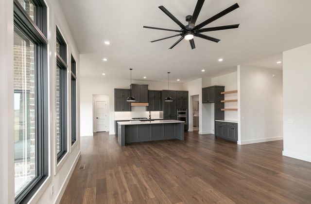 1999 N Alysheba Court, Springfield, MO 65802