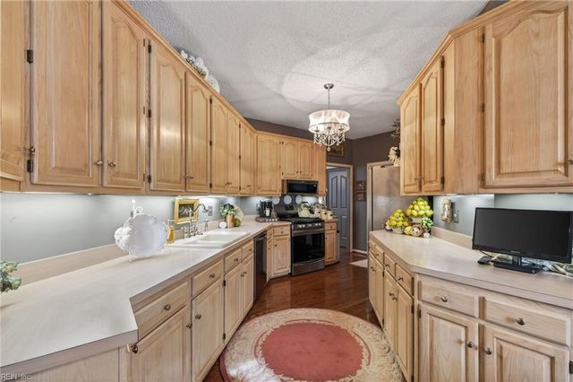 1728 Royal Cove CT, Virginia Beach, VA 23454