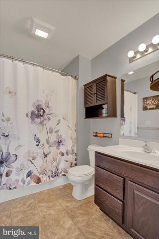 88 CLOVER RUN, Abbottstown, PA 17301