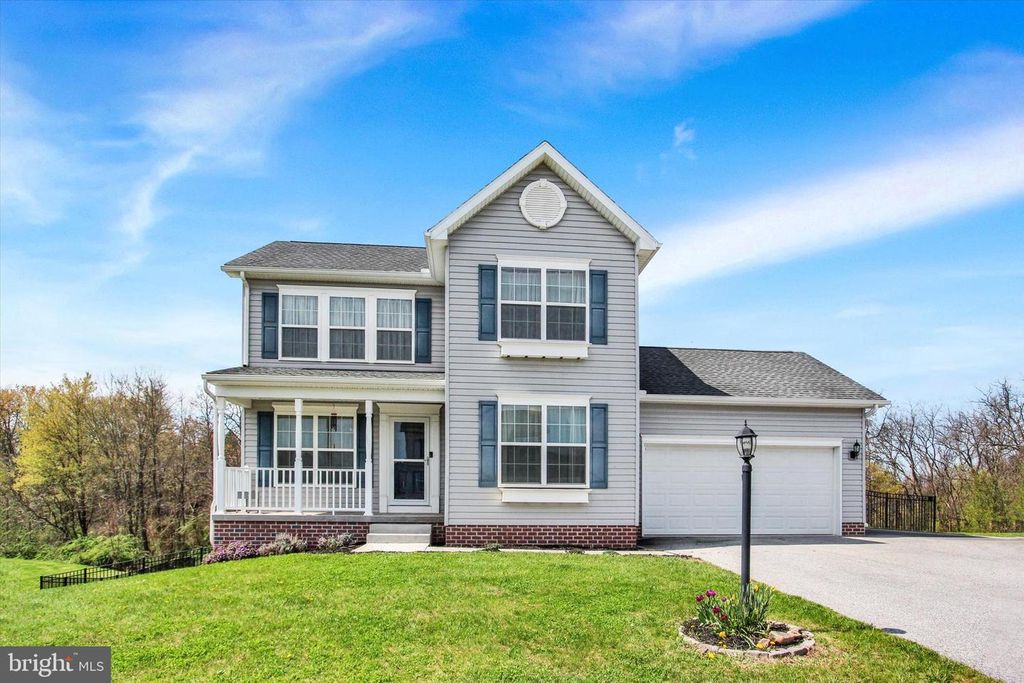 88 CLOVER RUN, Abbottstown, PA 17301