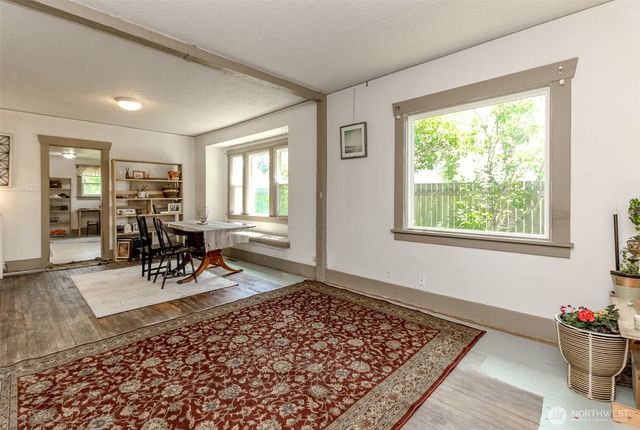 6845 S Clement Avenue, Tacoma, WA 98409