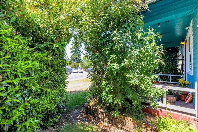 6845 S Clement Avenue, Tacoma, WA 98409