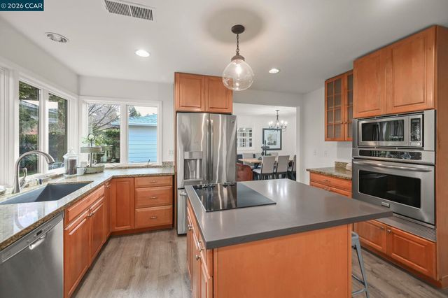 145 Gil Blas Rd, Danville, CA 94526