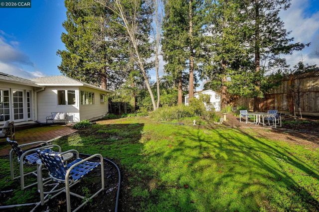 145 Gil Blas Rd, Danville, CA 94526