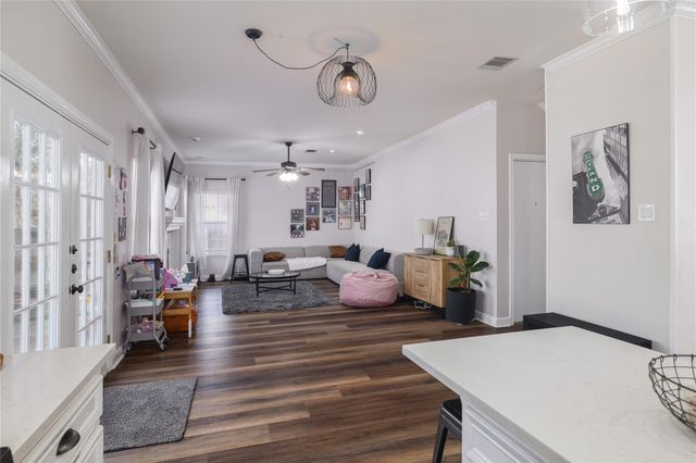 2210 Parkland CV, Round Rock, TX 78681