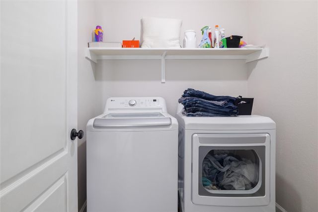 2210 Parkland CV, Round Rock, TX 78681