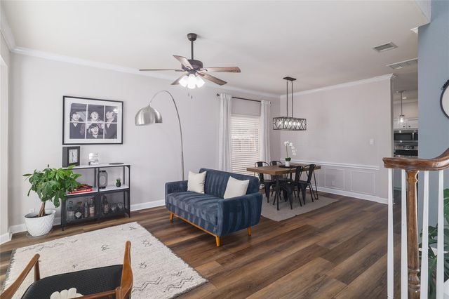 2210 Parkland CV, Round Rock, TX 78681