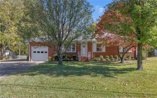 2260 Capri CIR, Chesapeake, VA 23321