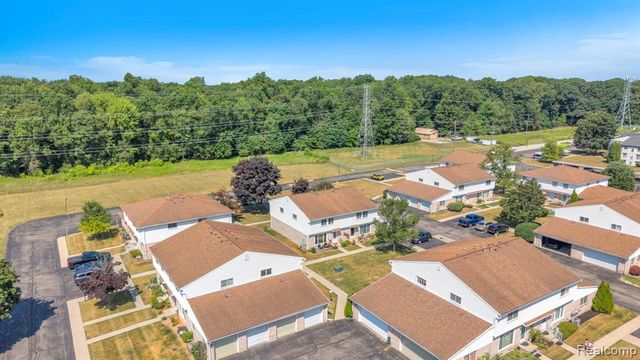 37742 Colonial Drive, Westland, MI 48185