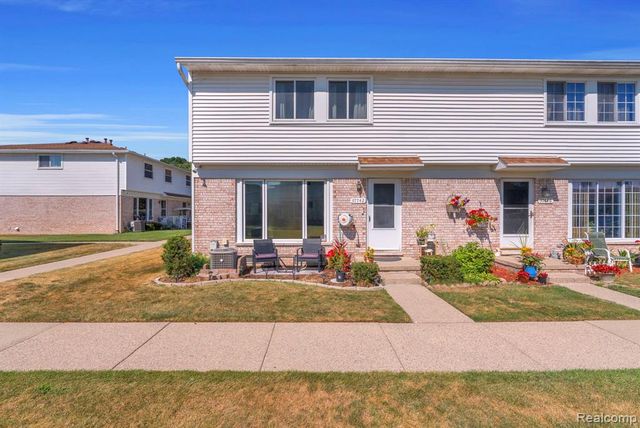 37742 Colonial Drive, Westland, MI 48185