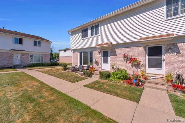37742 Colonial Drive, Westland, MI 48185