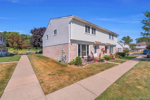 37742 Colonial Drive, Westland, MI 48185