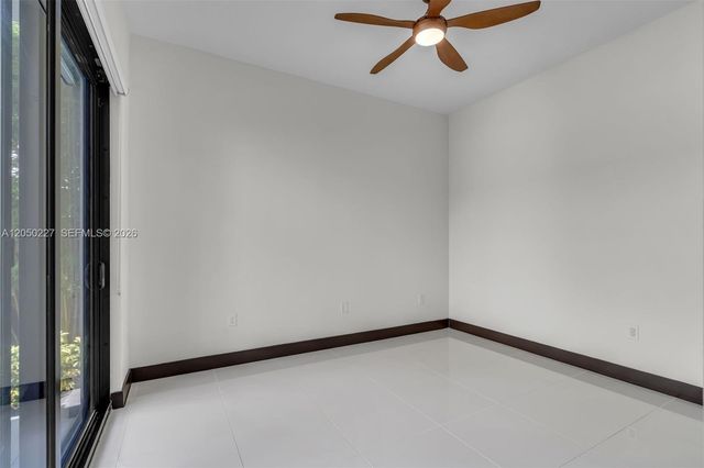 15455 NW 88th Ct, Miami Lakes, FL 33018