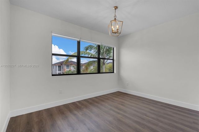 15455 NW 88th Ct, Miami Lakes, FL 33018