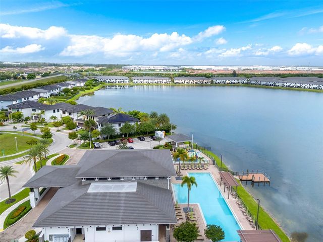 15455 NW 88th Ct, Miami Lakes, FL 33018