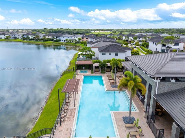 15455 NW 88th Ct, Miami Lakes, FL 33018
