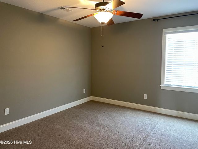 2016 Leighton Drive A, Greenville, NC 27834