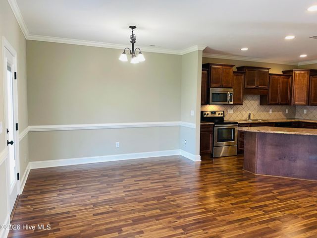 2016 Leighton Drive A, Greenville, NC 27834