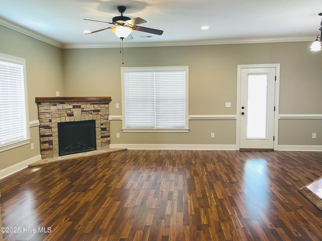 2016 Leighton Drive A, Greenville, NC 27834