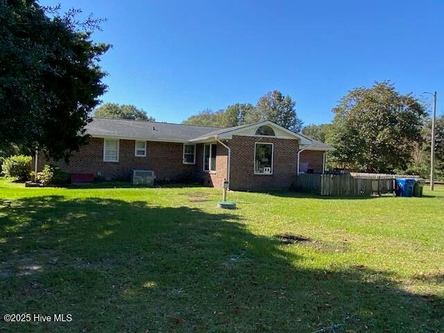 161 Hill Lane, Sneads Ferry, NC 28460