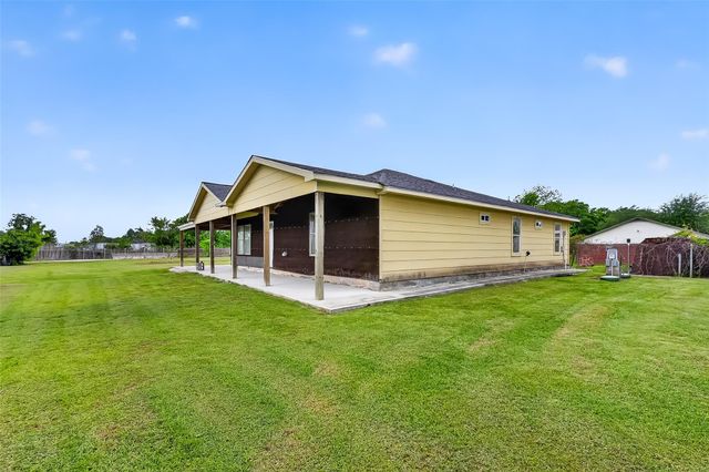 6014 Linda Drive, Rosharon, TX 77583