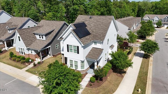 137 Daisy Grove Lane, Holly Springs, NC 27540