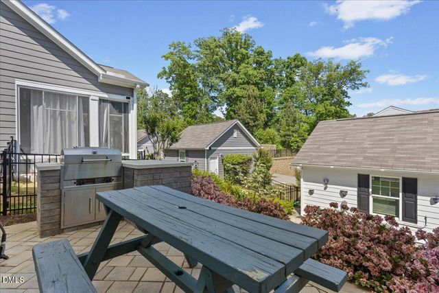 137 Daisy Grove Lane, Holly Springs, NC 27540