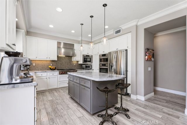 22801 Maiden Lane, Mission Viejo, CA 92692