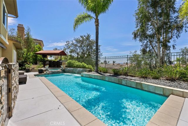 22801 Maiden Lane, Mission Viejo, CA 92692