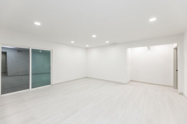 7115 Falling Waters Drive, Spring, TX 77379