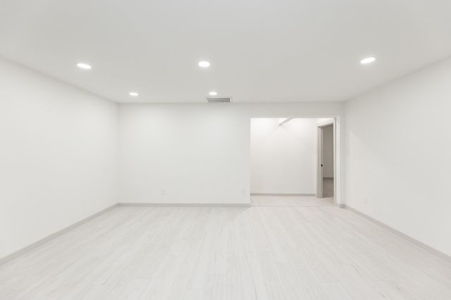 7115 Falling Waters Drive, Spring, TX 77379