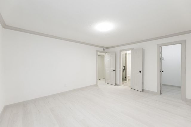 7115 Falling Waters Drive, Spring, TX 77379