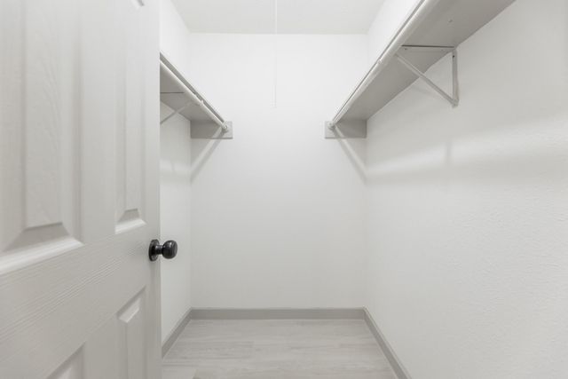 7115 Falling Waters Drive, Spring, TX 77379