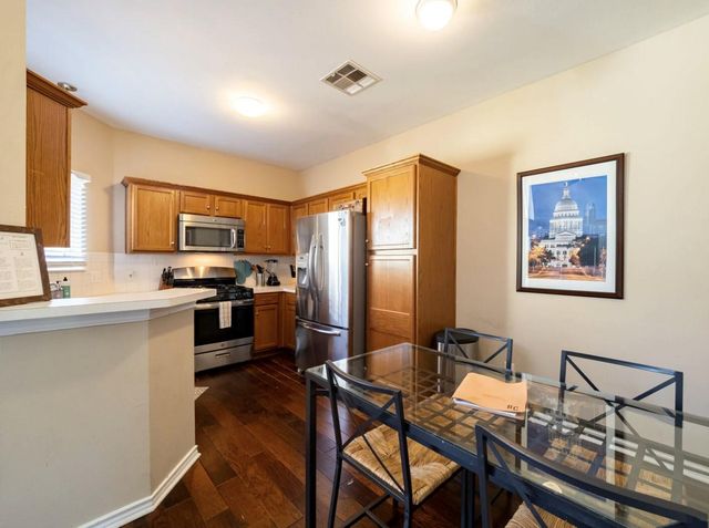 400 W Mary ST, Austin, TX 78704