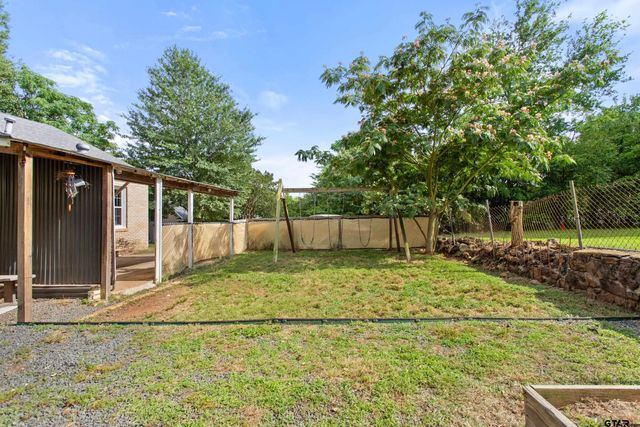 735 Donnybrook Ave, Tyler, TX 75701
