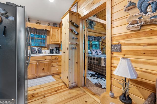 1180 Ruby Lake Drive, Hiawassee, GA 30546