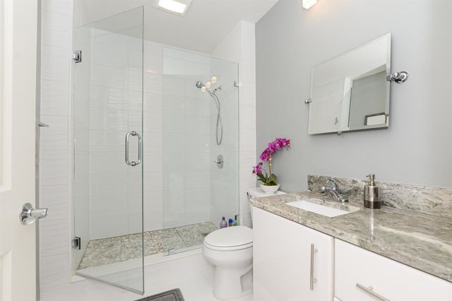 23 Harbour Isle Drive W 303, Fort Pierce, FL 34949